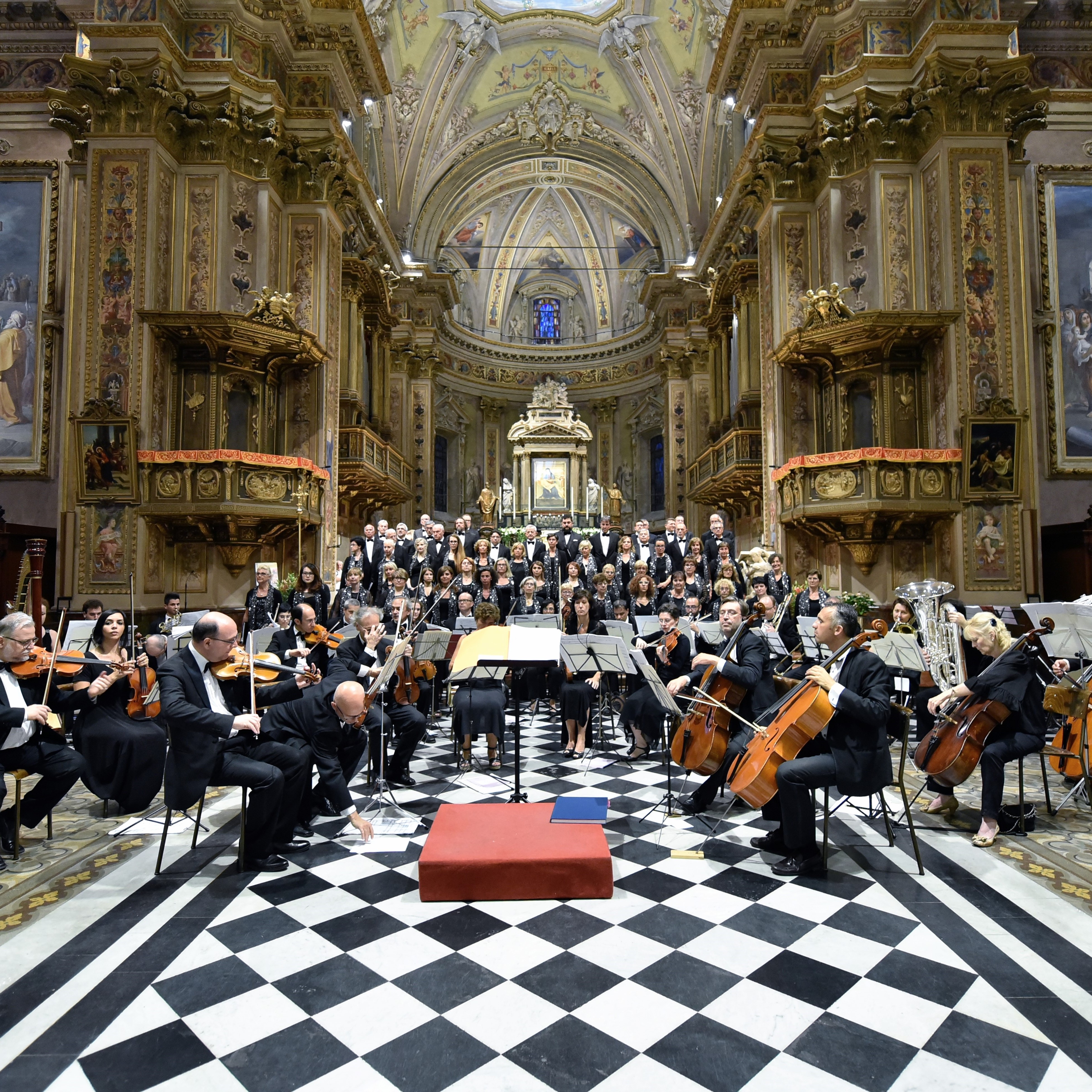 Coro e Orchestra Amadeus al Santuario di Rho